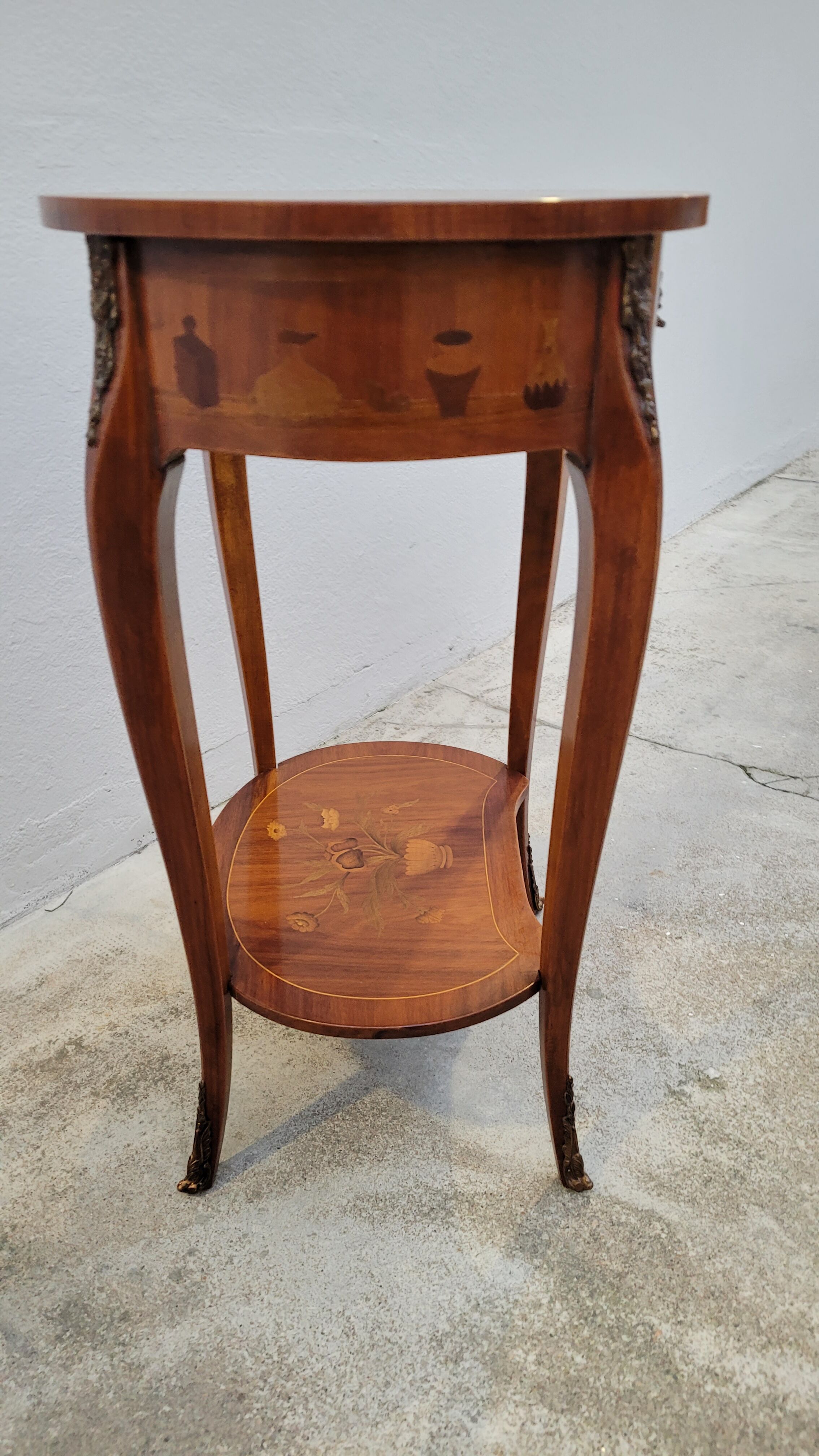 Louis xv style marquetry table Chinese scene