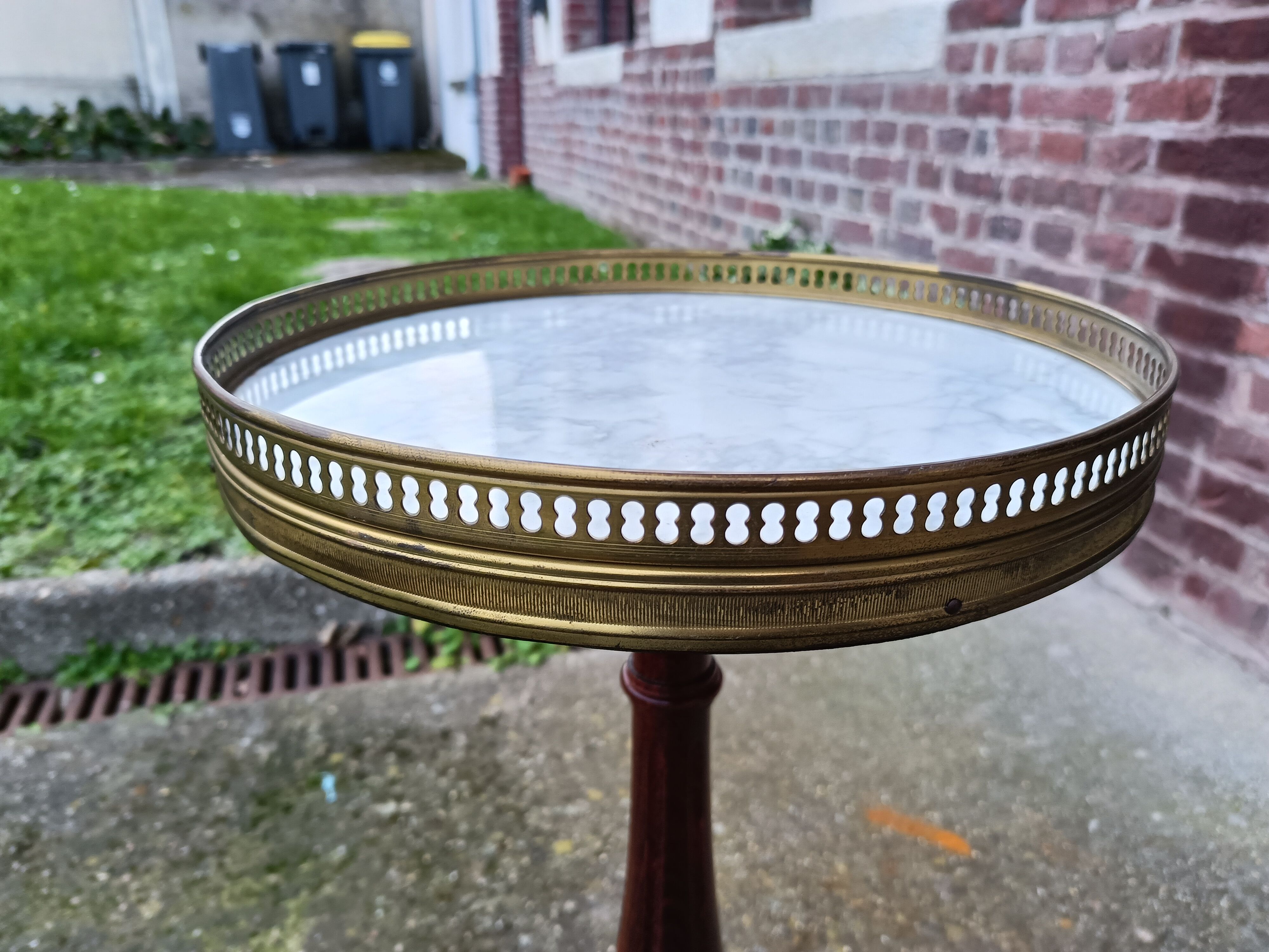 Marble table side or table pedestal table