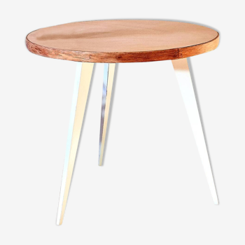 Wooden tripod side table