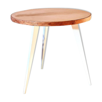 Wooden tripod side table