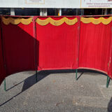 Public edicule made in sets for a former theater of Franche Comté