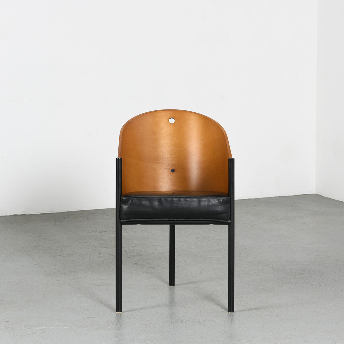 Paire de fauteuils Costes par Philippe Starck