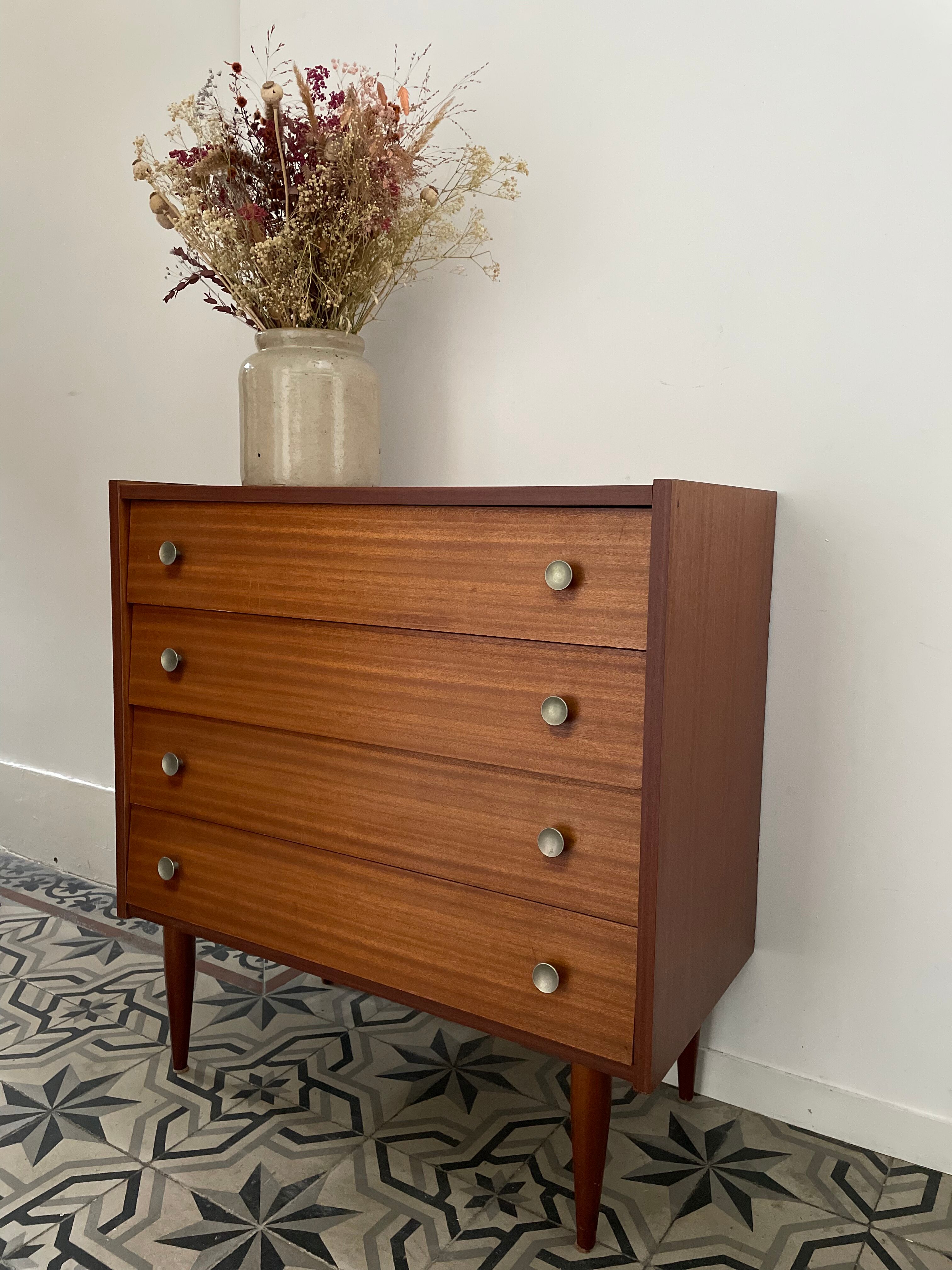 Vintage chest of drawers with 4 drawers, circa 1970