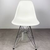 DSR Chair by Charles and Ray Eames for Vitra, 4 pieces