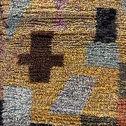 Tapis jaune moderne berbere marocain en laine