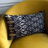 Coussin Shan noir 30x50