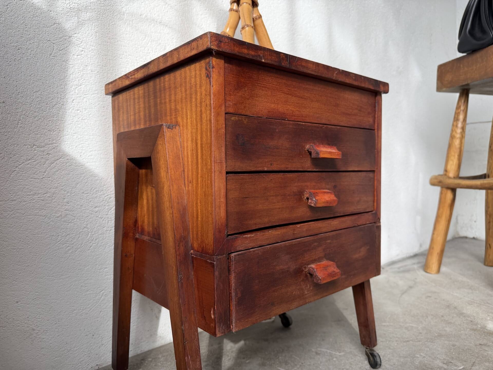 Small side table / Bedside table