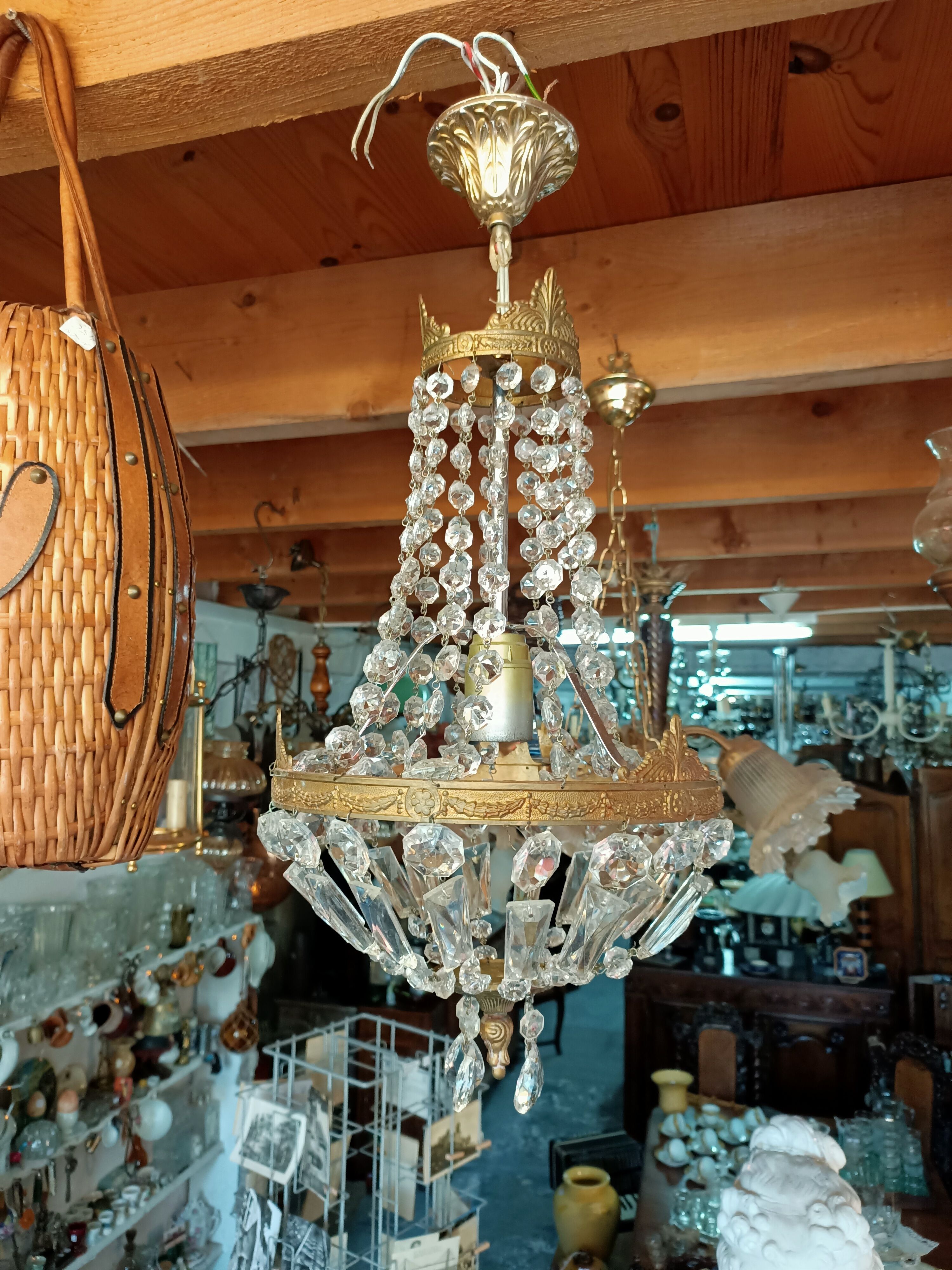 Grape variety chandelier