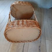 Panier porte bouteilles ancien en rotin