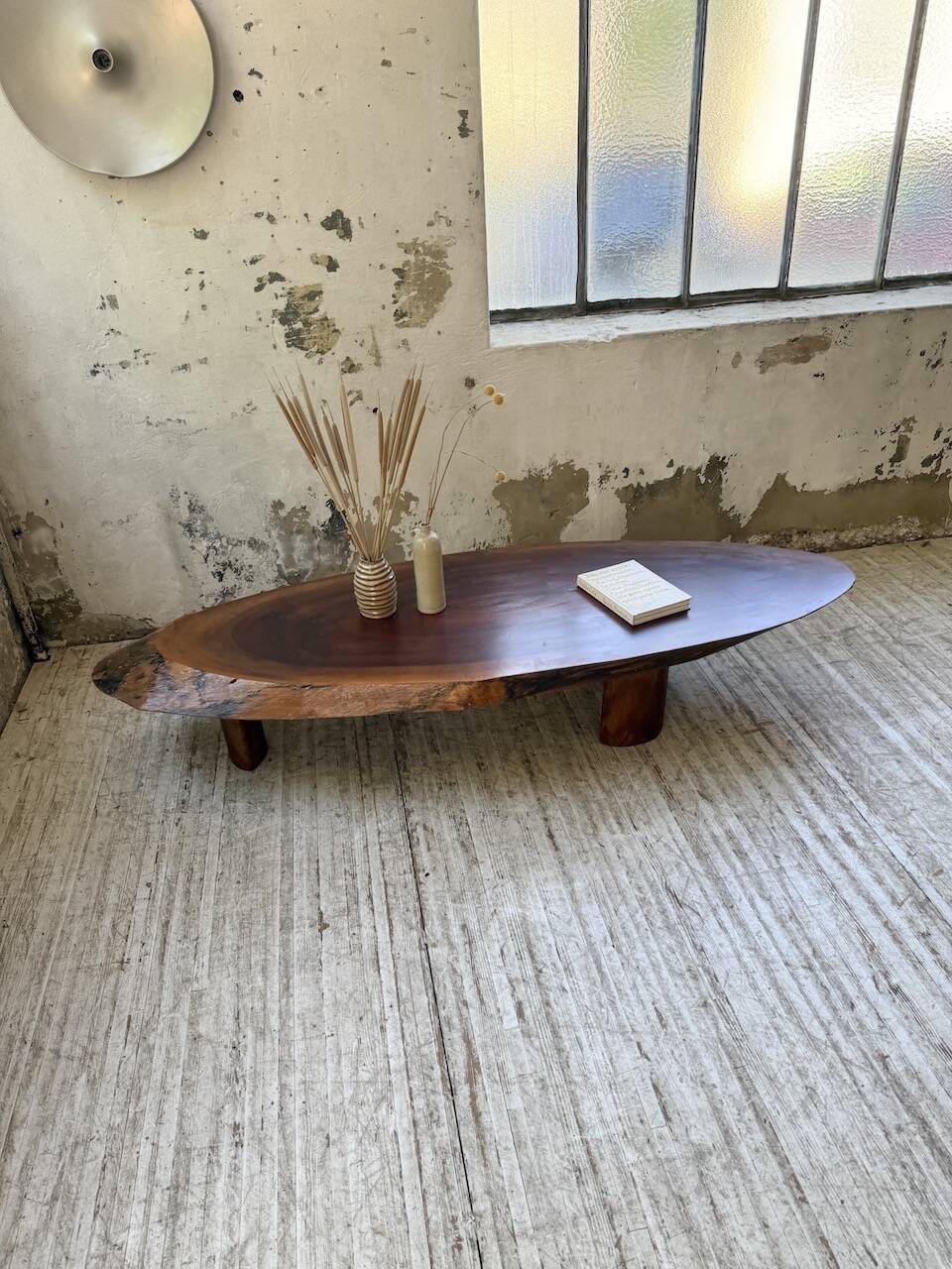Table basse années 50 plateau bois exotique XXL