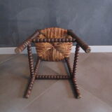 Antique mulched stool, turned feet