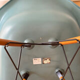 2 Vitra armchairs by Eames