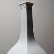 Small Meissen reproduction vase, 1715-1720, by Sheffield & Haviland, Limoges