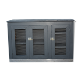 Caged Parisian buffet type breakfast buffet