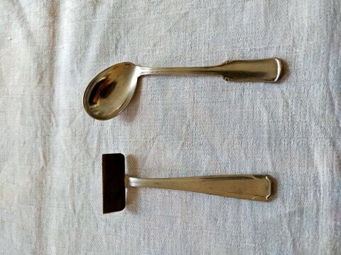 Silver metal baby cutlery (scraper and spoon)