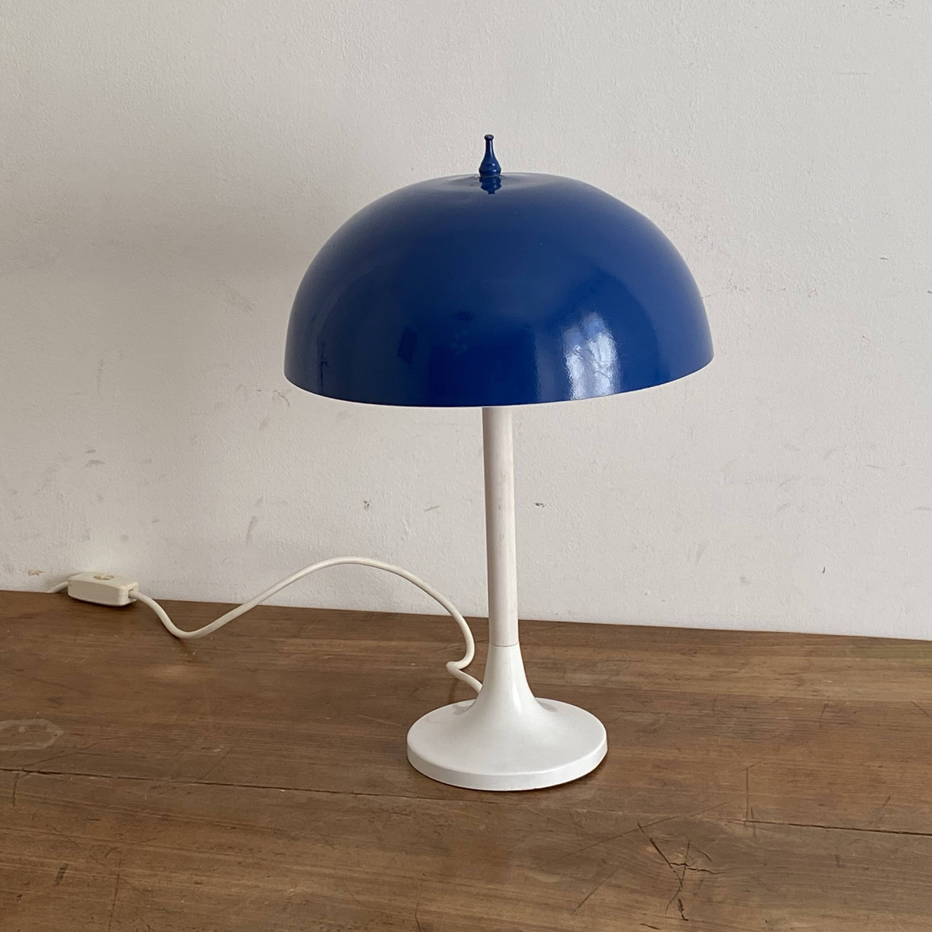 Delmas mushroom lamp. 1970.