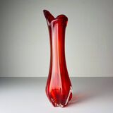 Mid-century red glass vase, Italy, 1970s