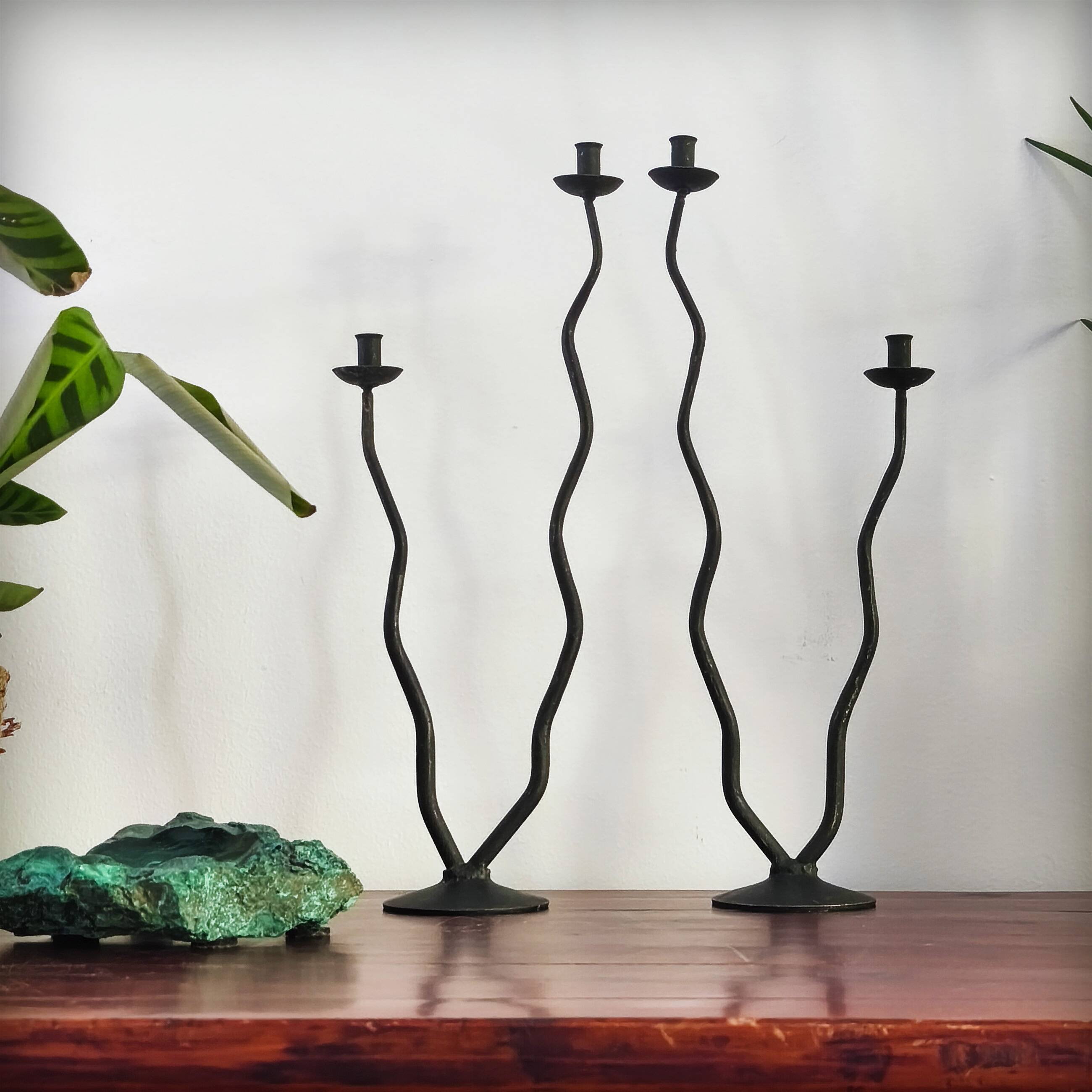 Pair of postmodern brutalist candlesticks in wrought iron, France, 1980s