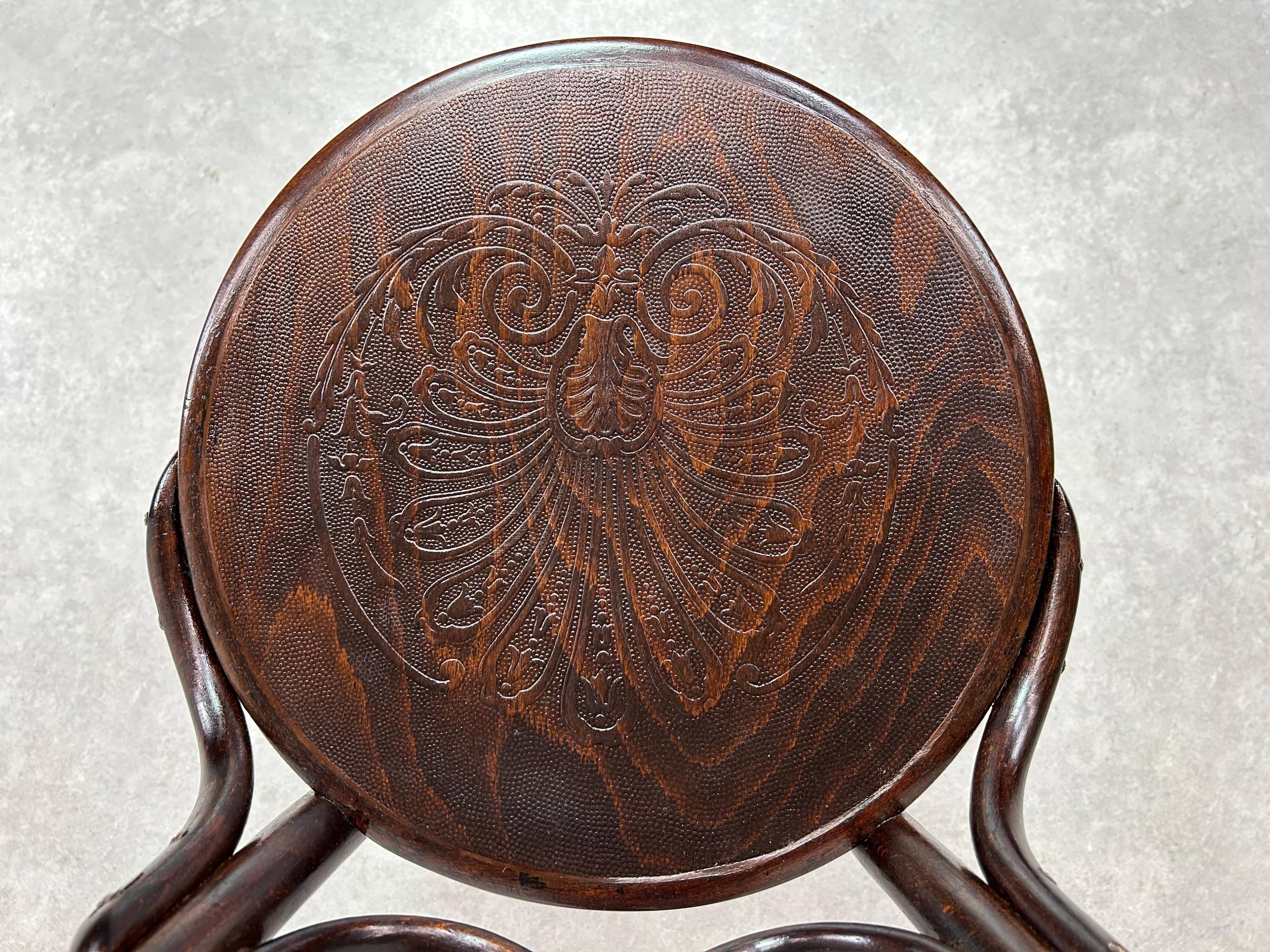 Bentwood dining chair no. 20 by Thonet