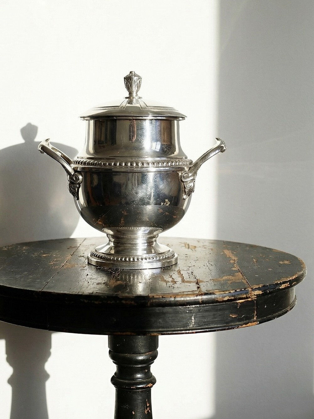 Sucrier en métal argenté, années 1880-1930