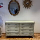 Shabby chic dresser