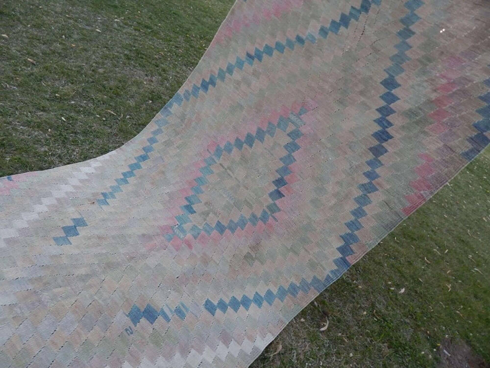 Vintage Turkish hallway rug 125x300 cm