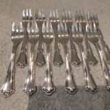 12 silver-plated metal cake forks by Ercuis silversmiths, Contours pattern