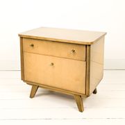Table de chevet vintage en bois avec tiroir et placard, années 50