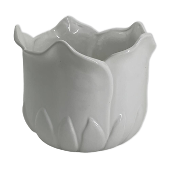 Cache pot en forme de tulipe porcelaine blanc vintage