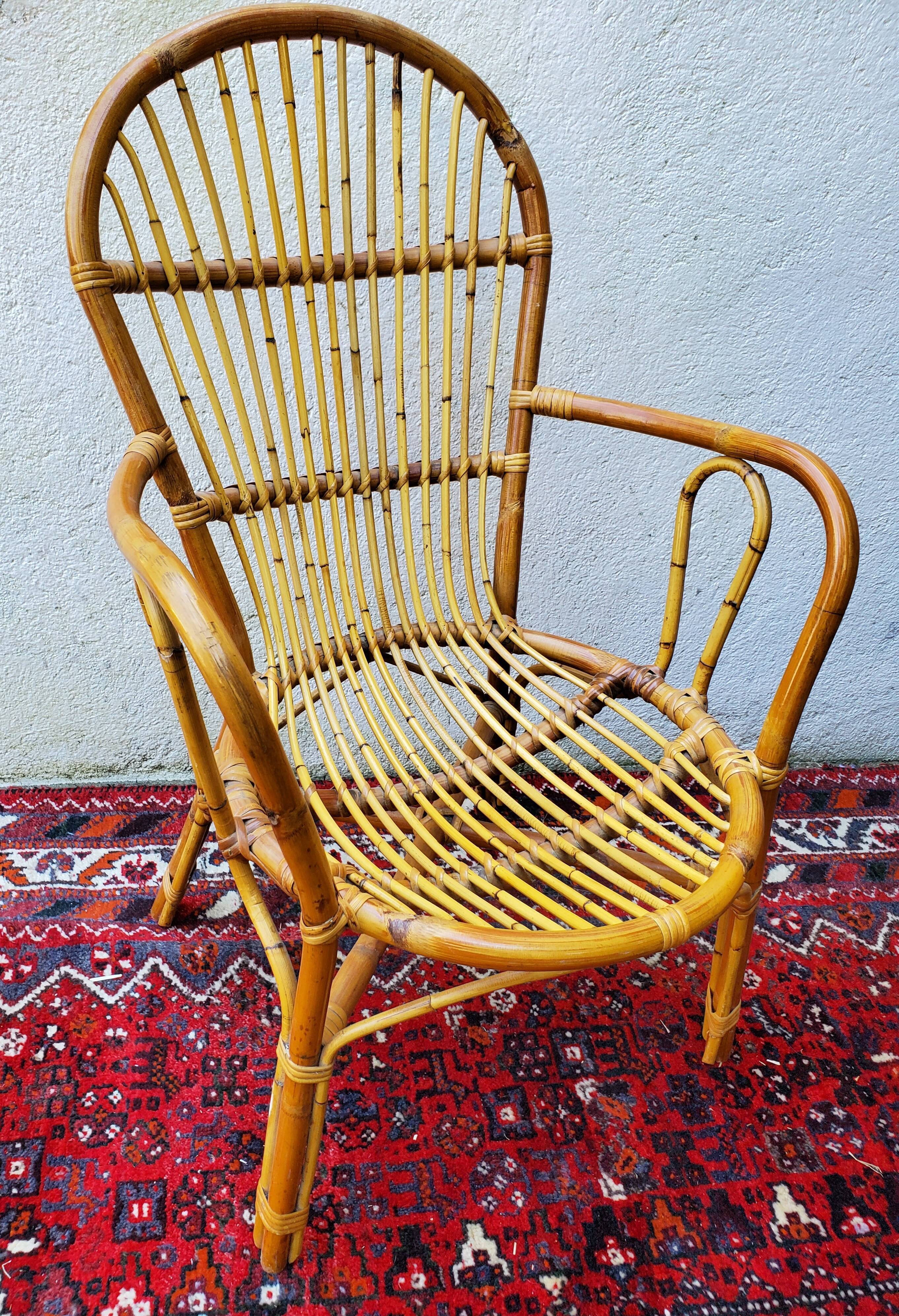 Rattan garden lounge