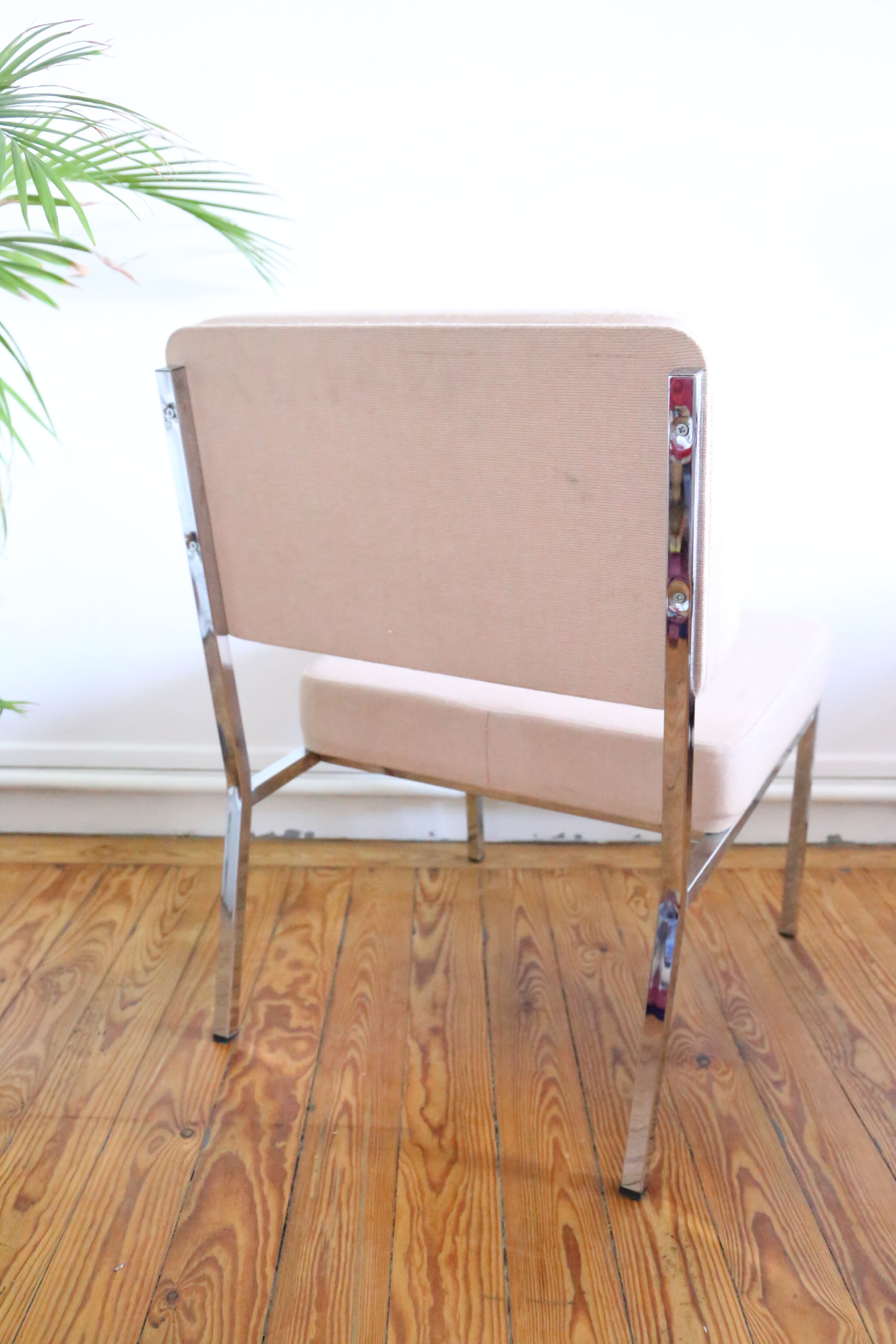 Fauteuil en chrome et tissus vintage design