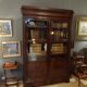 Bibliothèque du XIXème siècle en plaquage d'acajou 1,48 x 2.28 m