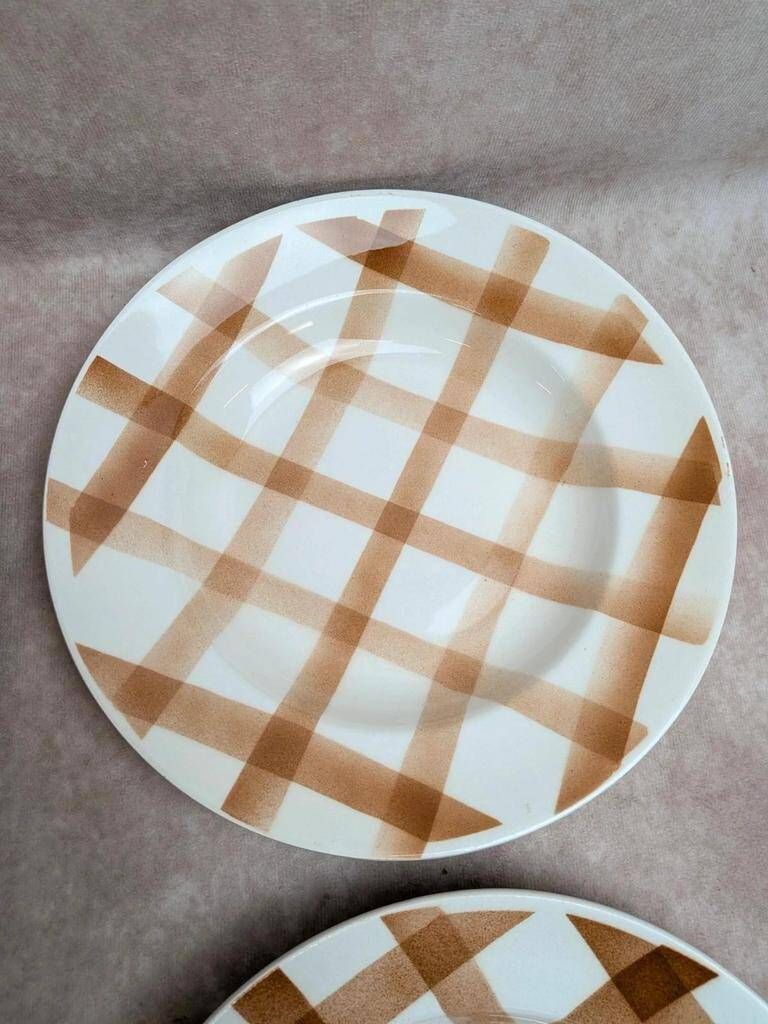 Set of 6 vintage deep plates Moulin des Loups – Checkered pattern