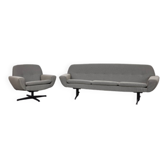 Canapé incurvé et fauteuil pivotant du milieu du siècle Modèle : Fenix par Johannes Andersen pour Trensums, Suède, années 1960, lot de 2