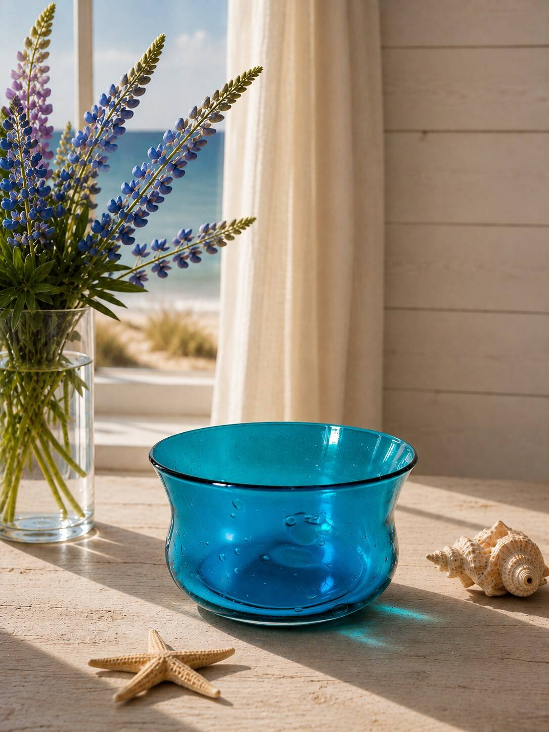 Vintage turquoise blue bubble glass coupe