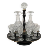 Cabaret à liqueur en tôle peinte XIXe, carafes et verres attribués à la cristallerie du Creusot