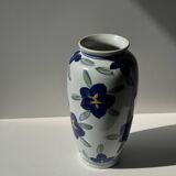 Vase white background stylized blue, yellow and green flowers H24.5 D12