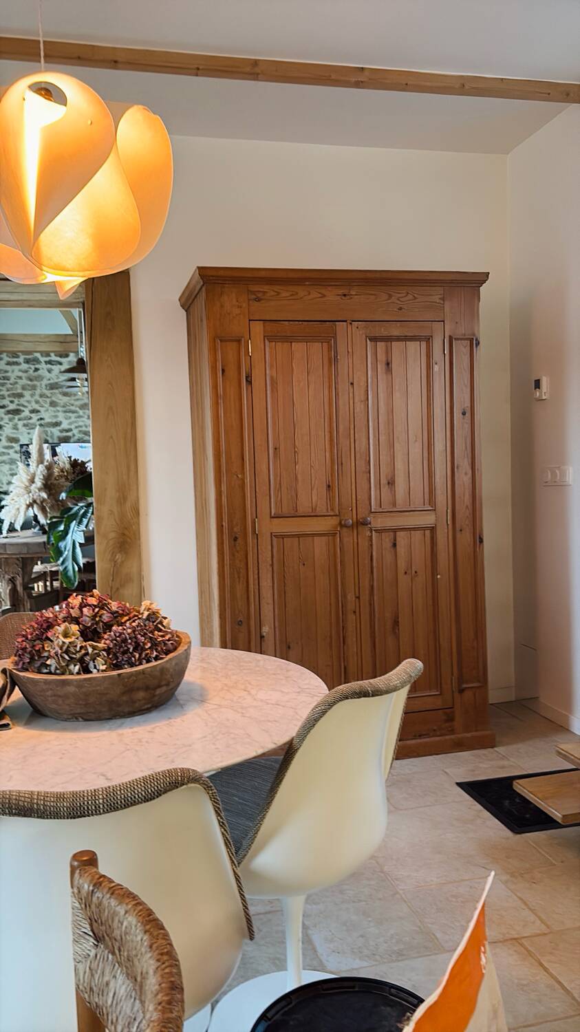 Armoire anglaise en pin