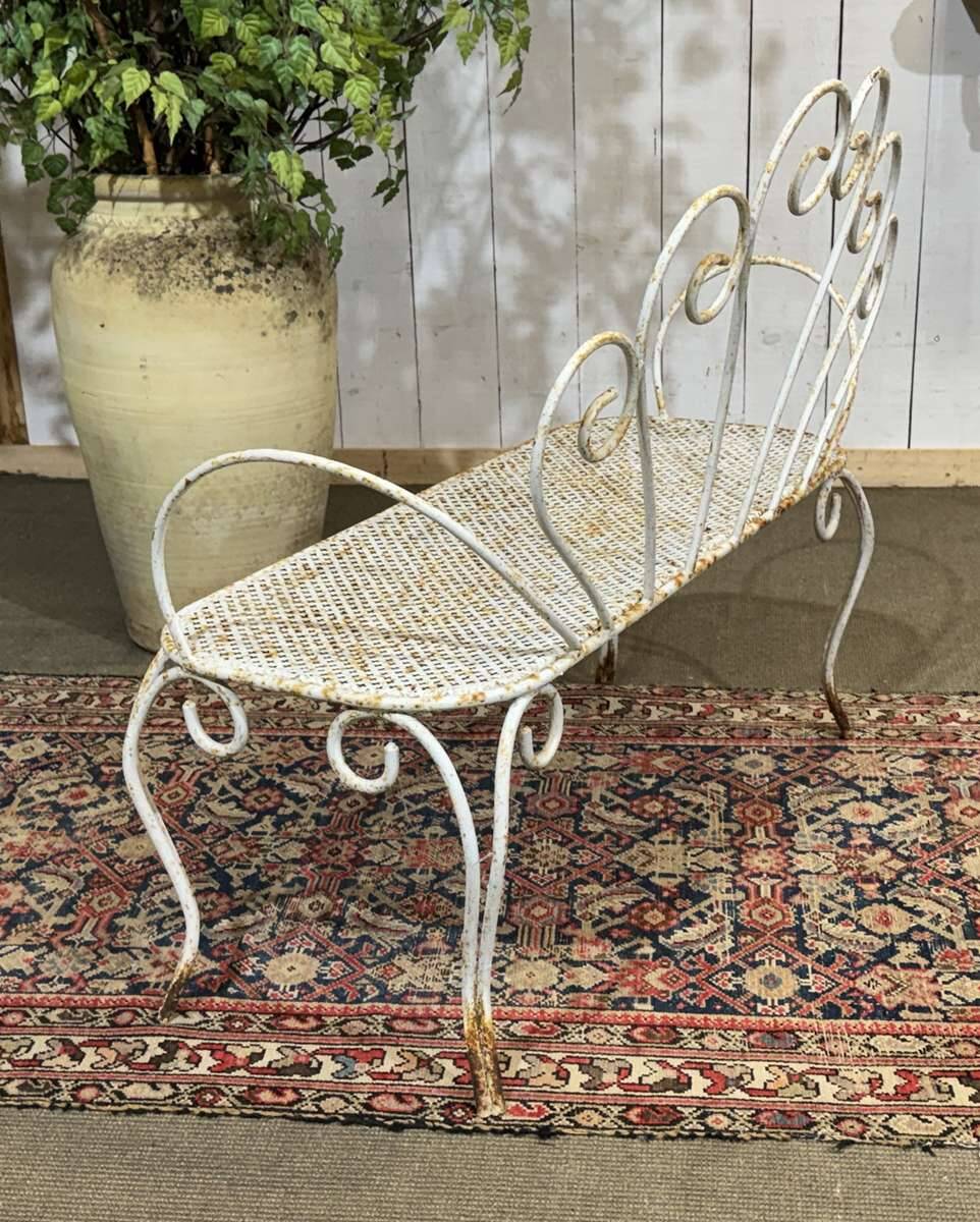 Banc de jardin en fer forgé des années 1950