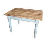 Table wood feet turned