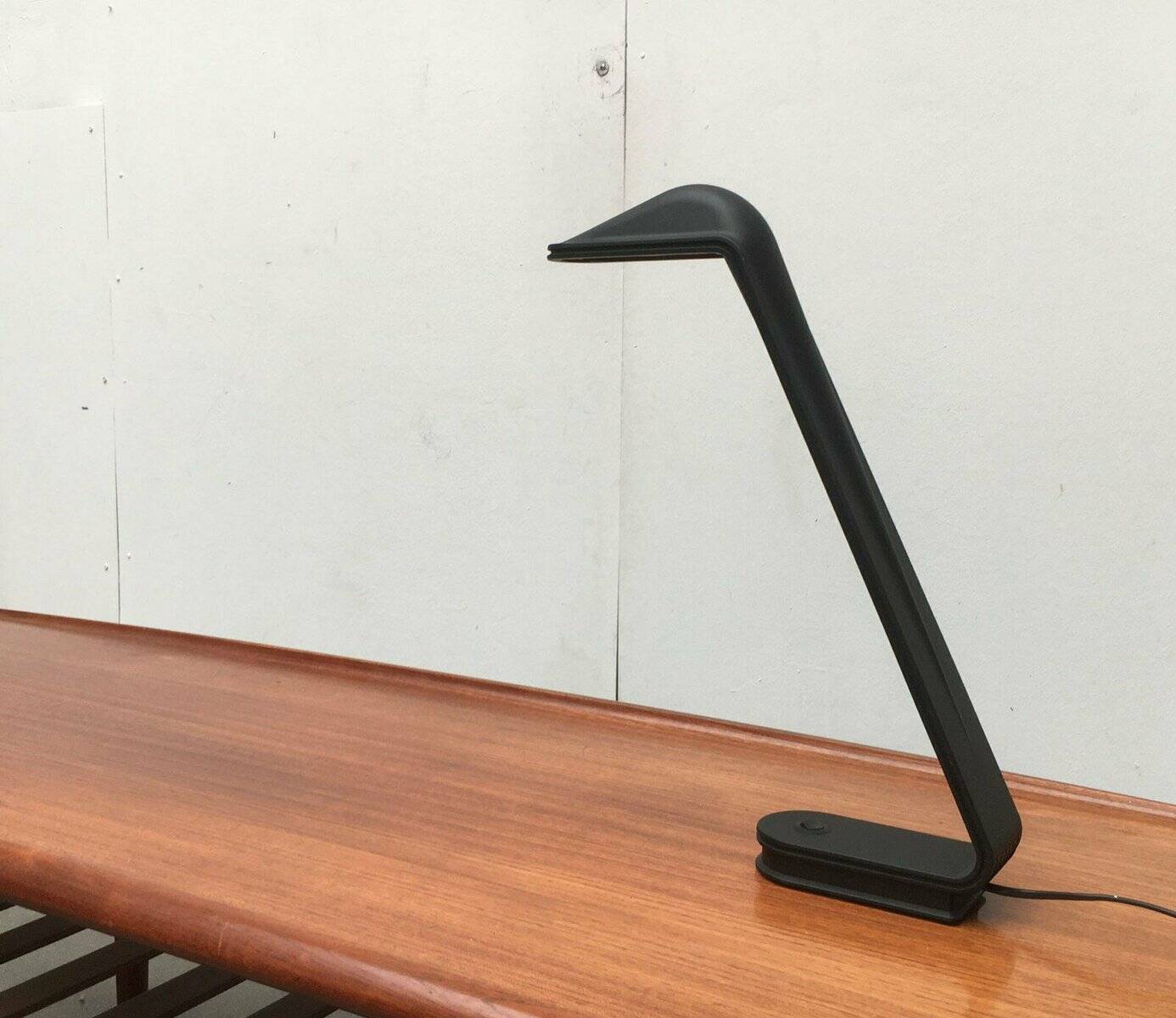 Louis table lamp model Rappe postmodern Danish by Alfred Homann for Louis Poulsen, 1980s.
