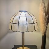 Table lamp with a vintage mother-of-pearl lampshade set