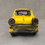 Maquette reproduction voiture ancienne mini cooper métal étain collection