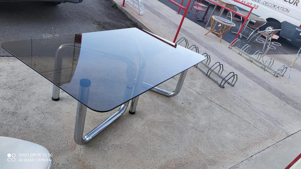 Table on top of glass and base in chromed metal around 1970 modular