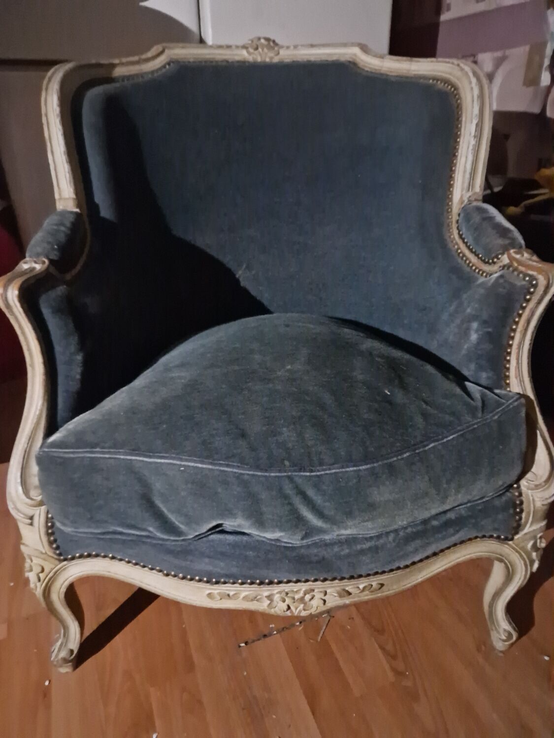 Armchairs bergère cabriolet style louis xv