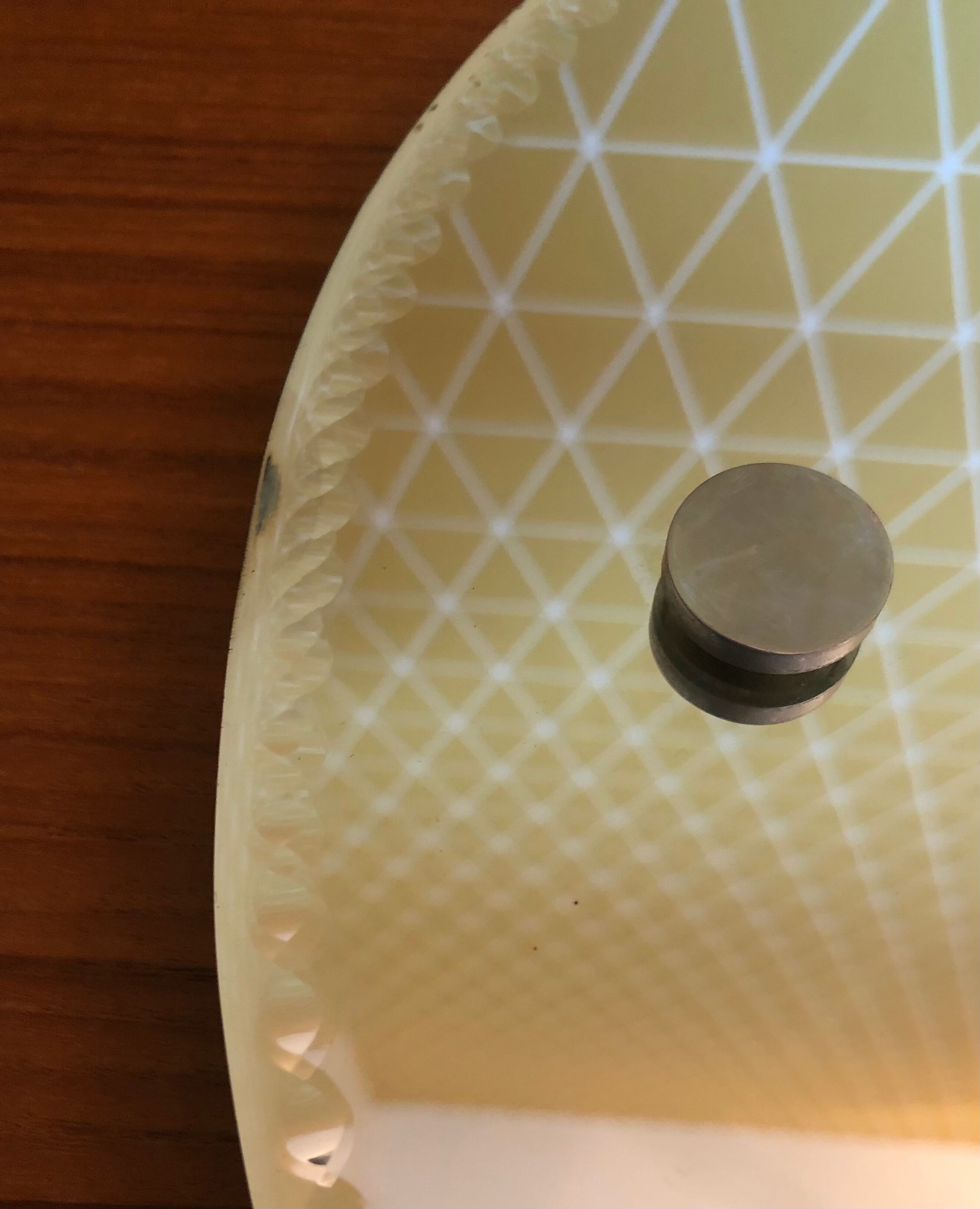 Bevelled and chiseled mirror 60x40cm