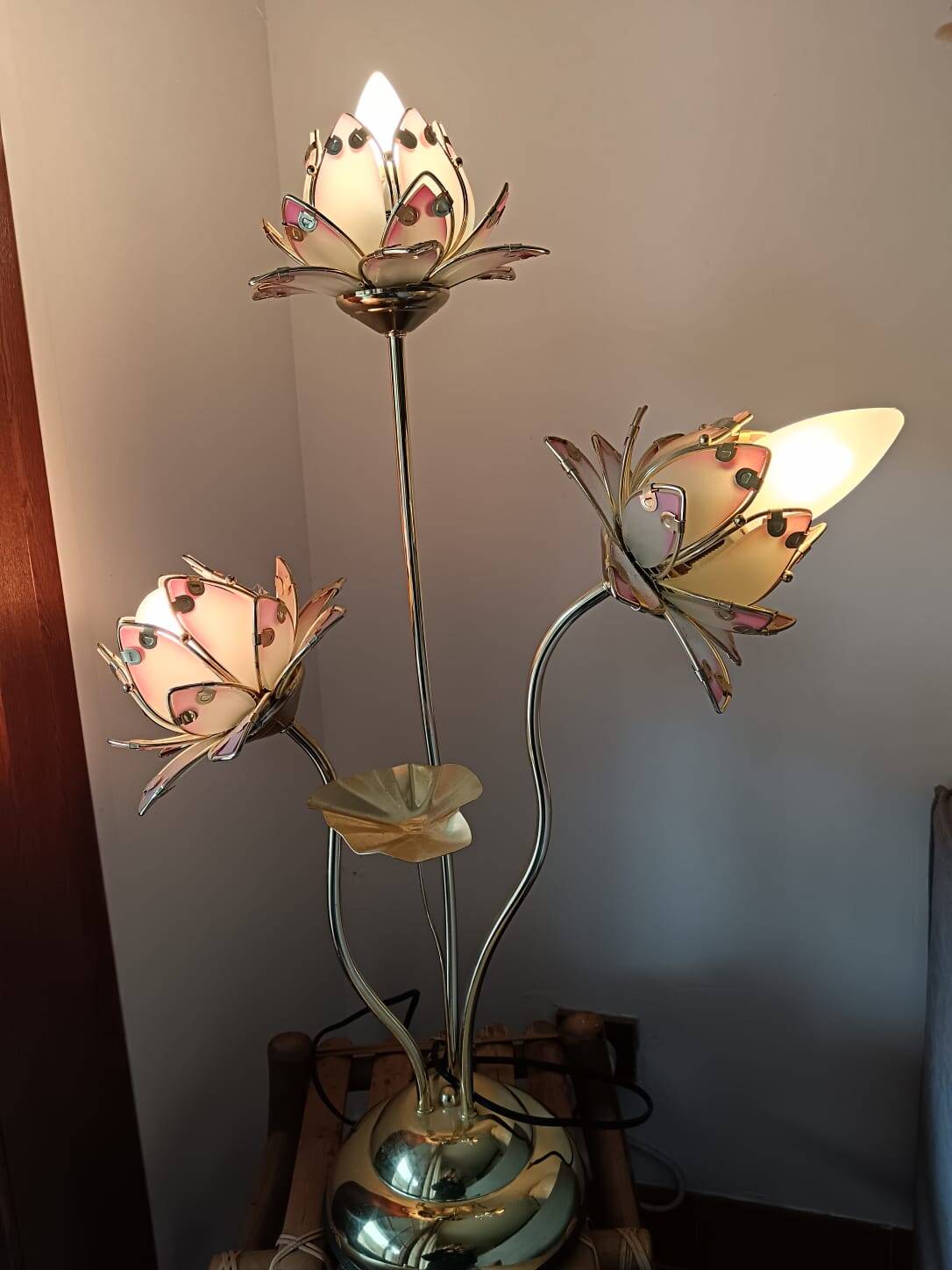 Lampe rétro nénuphar Kema Keur