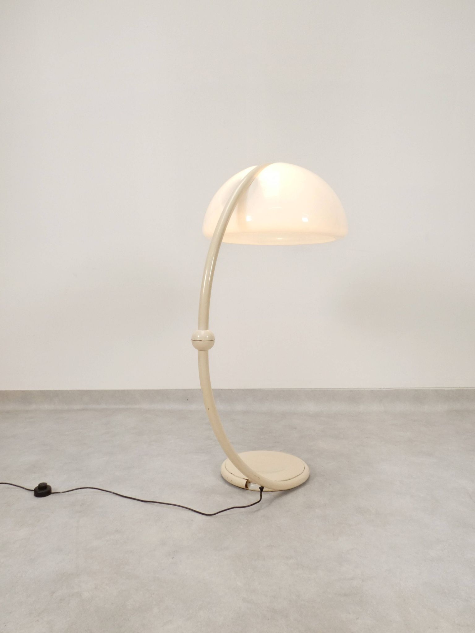 Elio Martinelli Luce - Serpente floorlamp