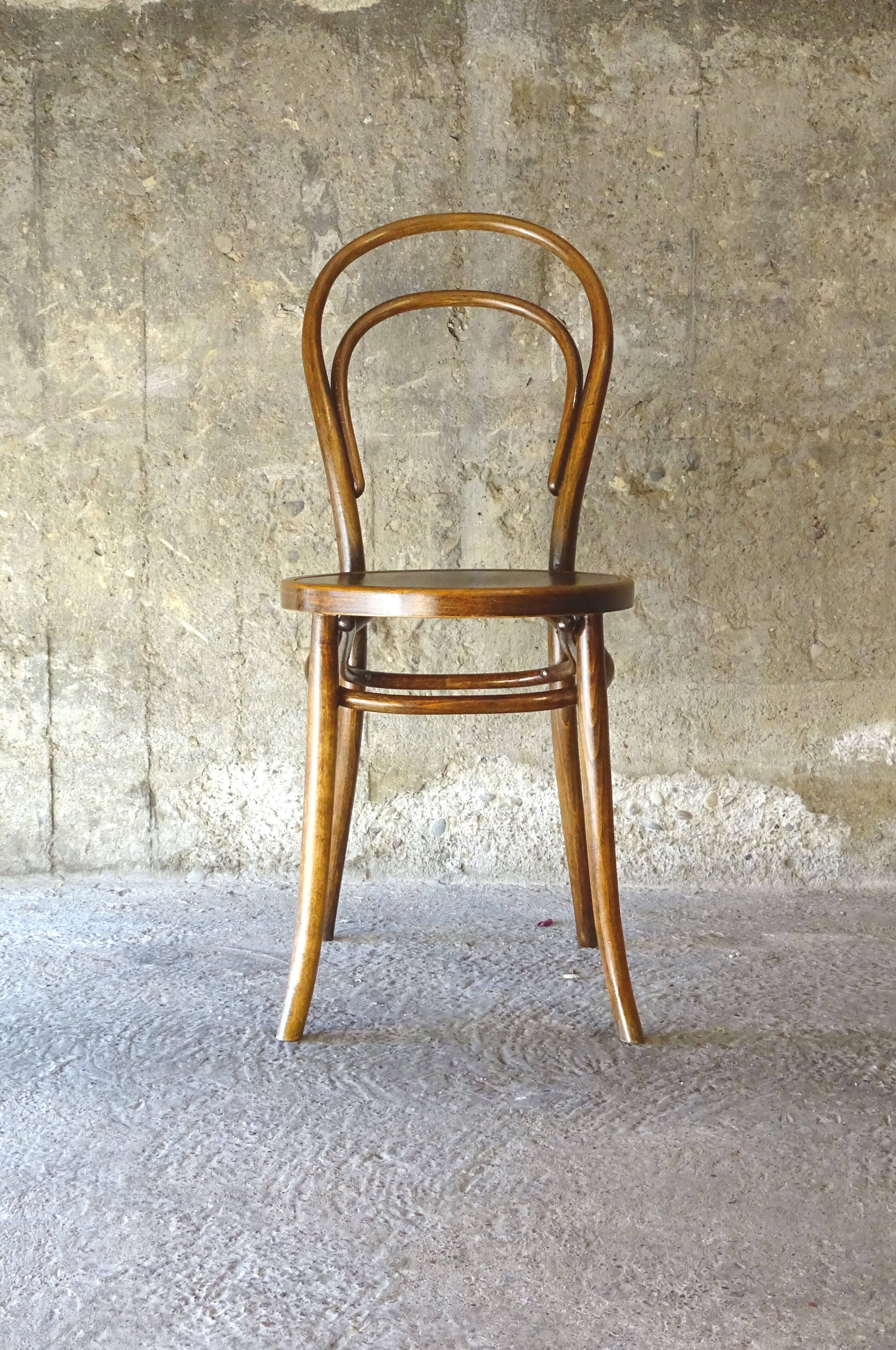 Bistro chair N° 14 wooden seat by Cambier around 1910