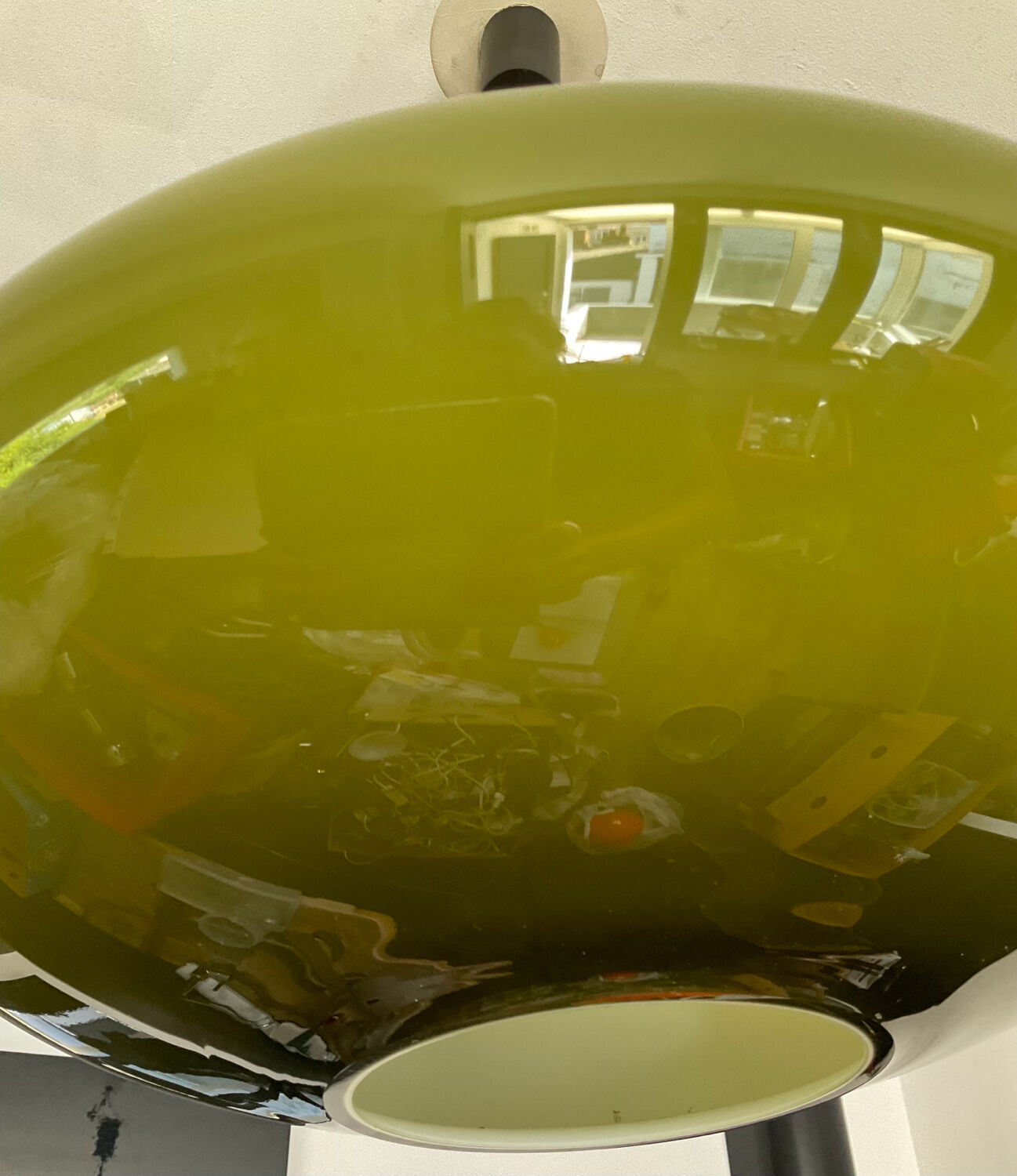 Suspension in opaline from the 70s